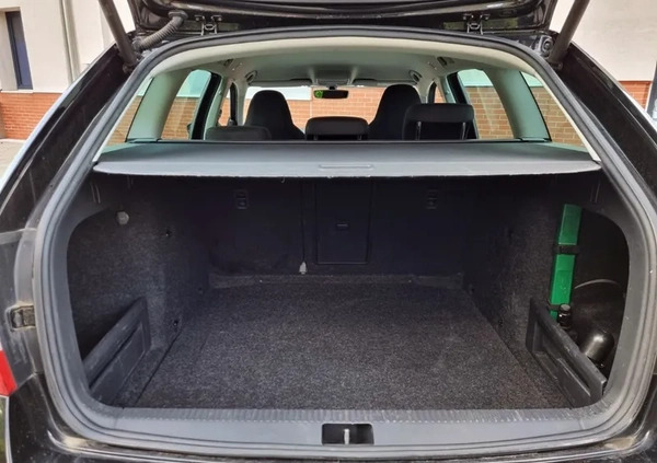Skoda Octavia cena 44999 przebieg: 166000, rok produkcji 2016 z Żary małe 301